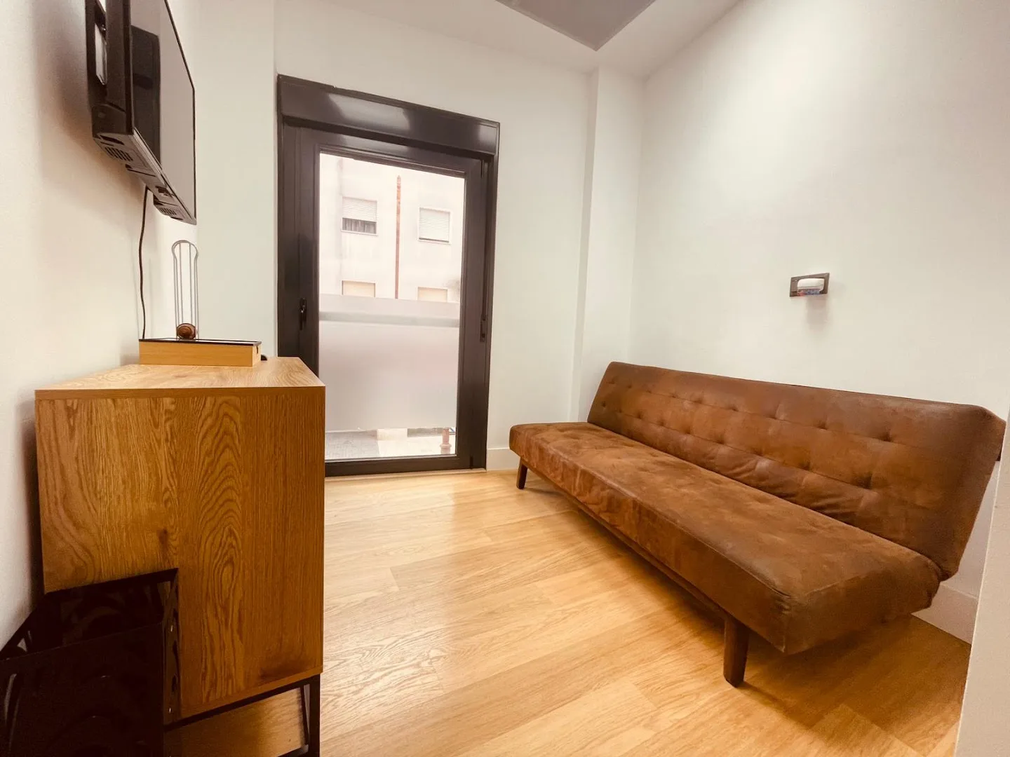 Salón de una vivienda gestionada por Realite Homes